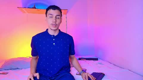 Snapshot of marcus_hanks chatting on 11.03.25 Marcus Hanks online show from 11.03.25