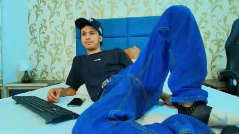 marcus_jeron online show from 10.25.25