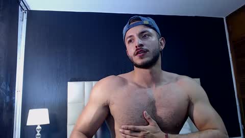 Snapshot of marcus_lafourt chatting on 12.04.24 marcus_lafourt online show from 12.04.24