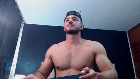 Snapshot of marcus_lafourt chatting on 12.14.24 marcus_lafourt online show from 12.14.24