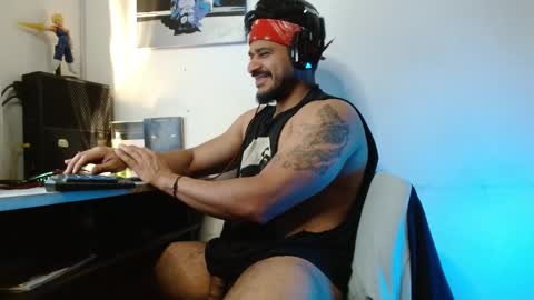 Snapshot of marcus_phoenix chatting on 02.09.25 Marcus online show from 02.09.25