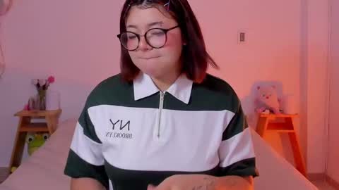 Snapshot of marcy_grey chatting on 03.10.25 danna online show from 03.10.25