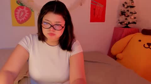 Snapshot of marcy_grey chatting on 12.16.25 danna online show from 12.16.25