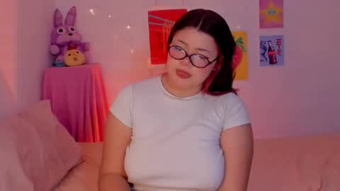 Snapshot of marcy_grey chatting on 03.25.26 danna online show from 03.25.26