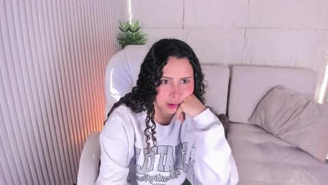 Marelyn online show from 04.08.26