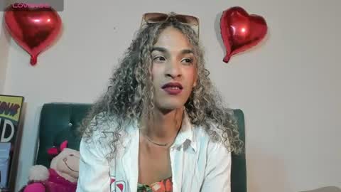 Snapshot of marfilastrom chatting on 06.13.26 marfilastrom online show from 06.13.26