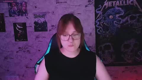Snapshot of margaret_red chatting on 06.05.26 Margaret online show from 06.05.26