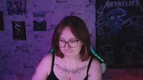 Snapshot of margaret_red chatting on 06.13.26 Margaret online show from 06.13.26