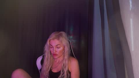 Snapshot of margoo_77 chatting on 11.14.25 Margoo online show from 11.14.25