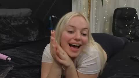 margot_robbie7 online show from 01.02.25