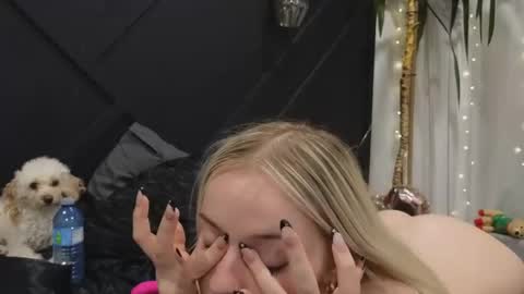 margot_robbie7 online show from 02.09.25