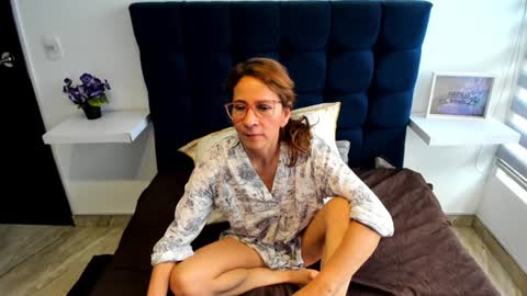 Margot online show from 01.08.25