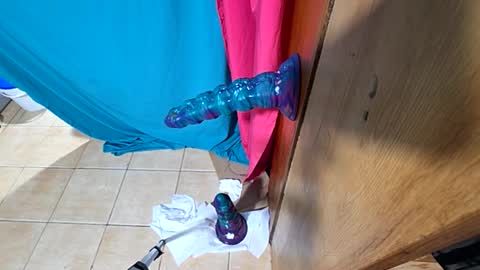 Snapshot of maria666cd chatting on 12.17.25 Maria Magdalena online show from 12.17.25