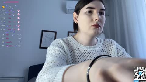 Snapshot of maria_bowie chatting on 02.21.25 Maria online show from 02.21.25