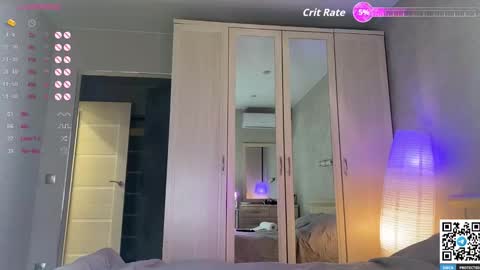 Snapshot of maria_bowie chatting on 10.27.25 Maria online show from 10.27.25