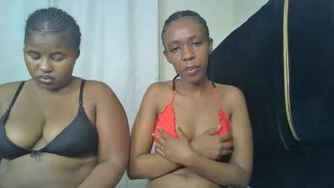 Snapshot of maria_dally chatting on 12.19.24 maria_dally online show from 12.19.24