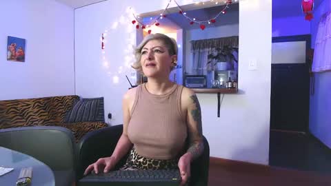 Maria fernanda online show from 02.23.25