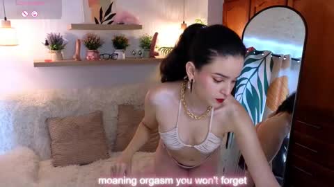 Snapshot of maria_flowwer chatting on 02.21.25 Maria Flowwer online show from 02.21.25