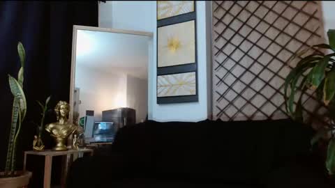 Snapshot of mariaa_antonia1 chatting on 09.30.25 mariaa_antonia1 online show from 09.30.25