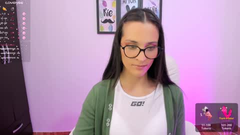 Snapshot of mariaan_m chatting on 01.11.25 Leidy online show from 01.11.25