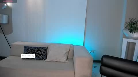 Snapshot of mariaherrera_ chatting on 04.29.26 MARIA HERRERA online show from 04.29.26