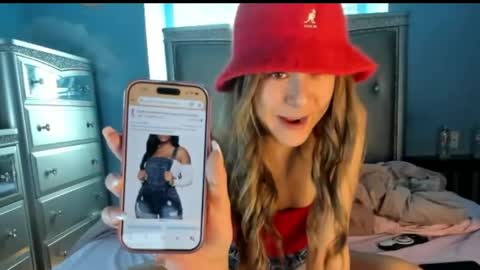 Pinkkitty online show from 04.01.26