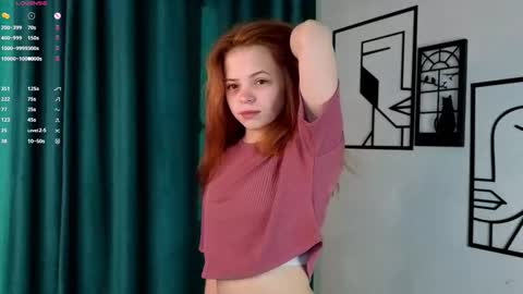 My name is Molly this is my first day online show from 09.17.25