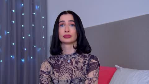 MariaMenson online show from 01.19.25