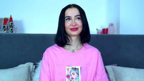 MariaMenson online show from 01.24.25