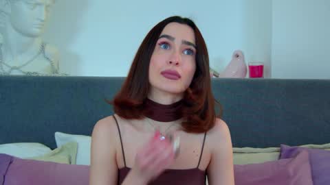 MariaMenson online show from 02.05.25