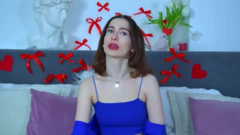 MariaMenson online show from 03.10.25