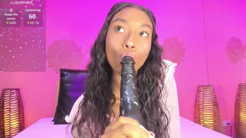 Marian Reynolds online show from 10.25.25