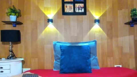 Mariana Angel online show from 01.27.25