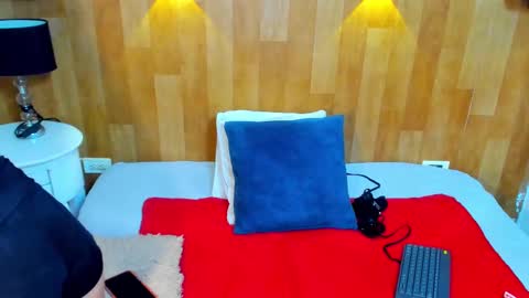 Mariana Angel online show from 03.07.25