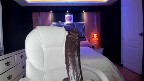 Mariana Castro online show from 10.25.25