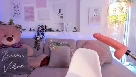 Mariana online show from 01.03.25