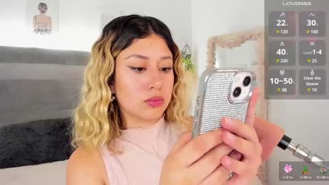 Mariana online show from 01.08.25