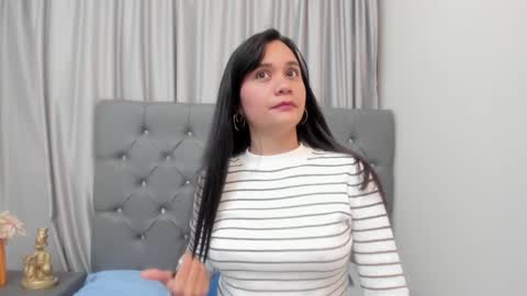 Mariana online show from 01.03.25