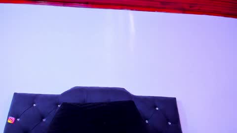 Mariana Preciado online show from 02.04.25