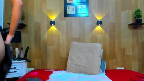 Mariana Angel online show from 01.15.25