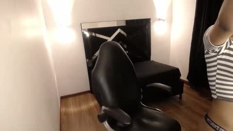 Snapshot of marianarojas_ chatting on 01.09.26 Mariana online show from 01.09.26