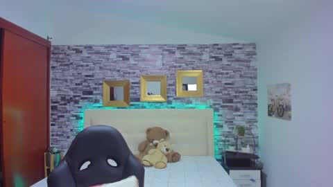 Snapshot of marianaxxx__ chatting on 12.06.24 Mariana online show from 12.06.24