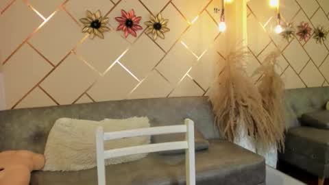 Snapshot of marianeporter_ chatting on 10.14.25 marianeporter online show from 10.14.25