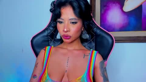 M A R I A N E online show from 01.21.25