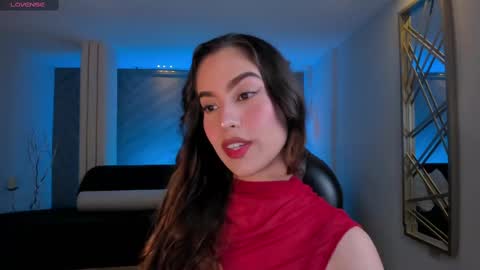 Marianne  online show from 10.08.25