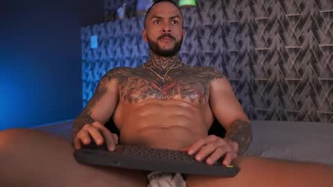 Mariano Costa online show from 01.05.25