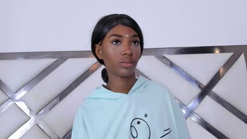 marianrosse online show from 11.28.25