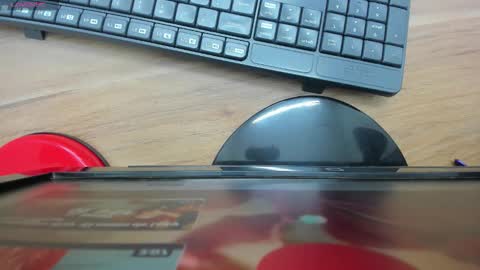 Snapshot of mariansexx chatting on 11.18.25 Marian Sexy online show from 11.18.25