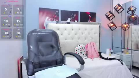 Snapshot of mariansexx chatting on 03.20.26 Marian Sexy online show from 03.20.26