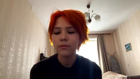 Snapshot of maribelvaneffen chatting on 06.29.26 Mia online show from 06.29.26